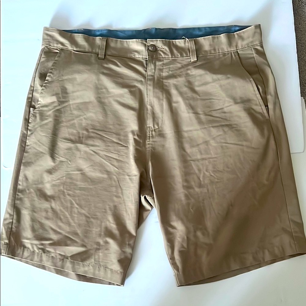 Burnside Khaki  Flat Shorts Classic Hybrid Style Size‎ 40